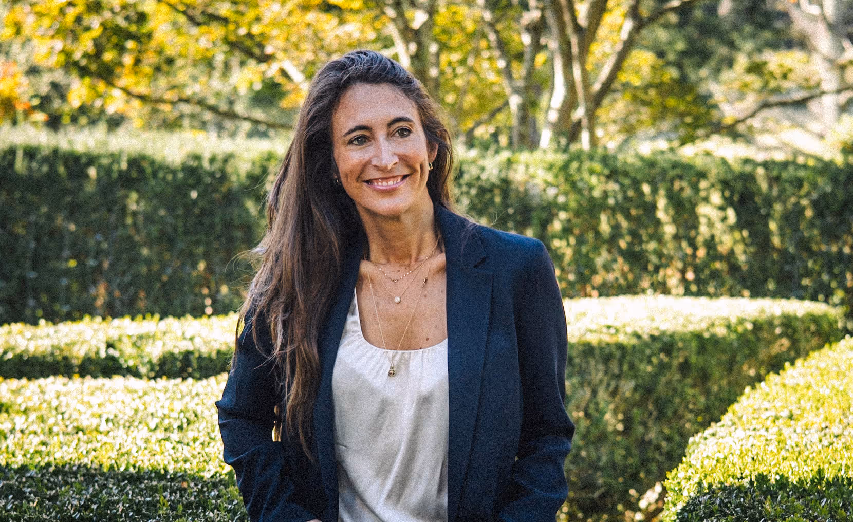 Sarah Istel, Managing Director