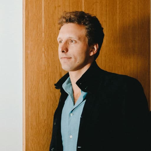 Julien Bek, Partner
