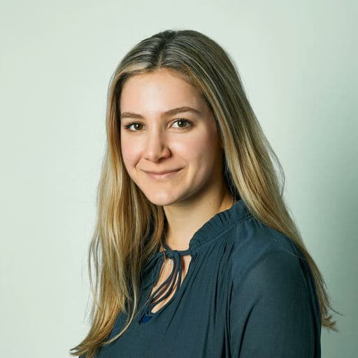 Daniella Cohen, Principal