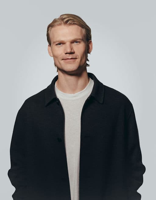 Cam Sellers, Investment Team