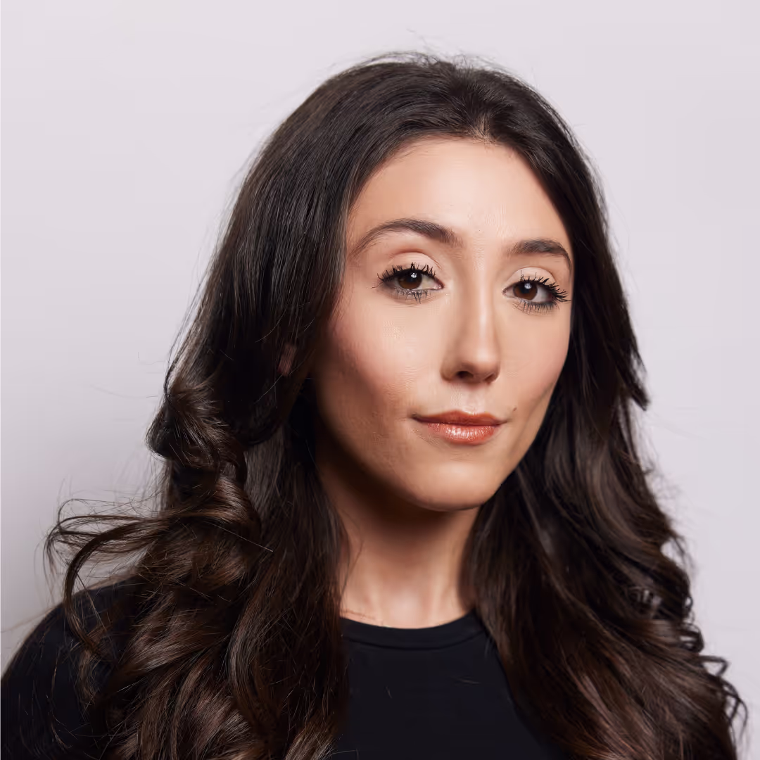 Naomi Goez, Principal
