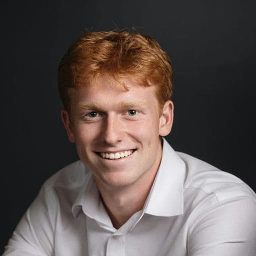 Jake Hugh-Jones, Analyst, Investments (Consumer/Tech)