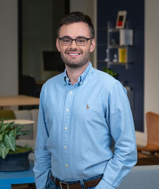 Isaac Kipust, Associate