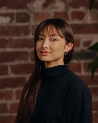 Maggie Basta, Investor