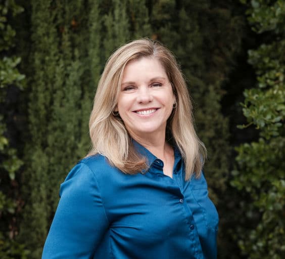 Katherine Francis, Analyst