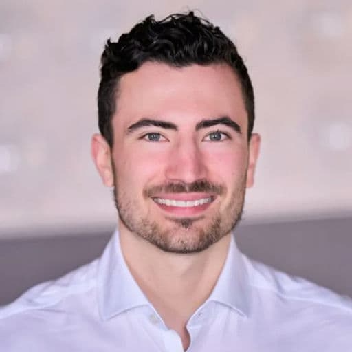 Peter Balogh, Analyst