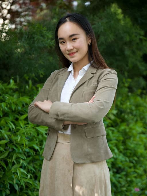 Lan Wu, Analyst