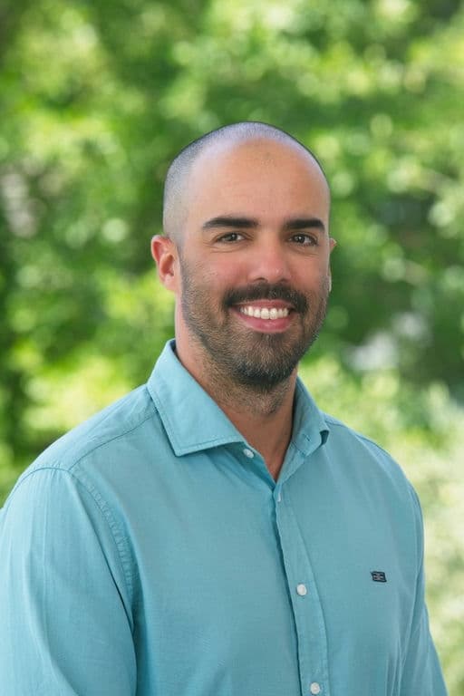 Miguel Cruz, Investor