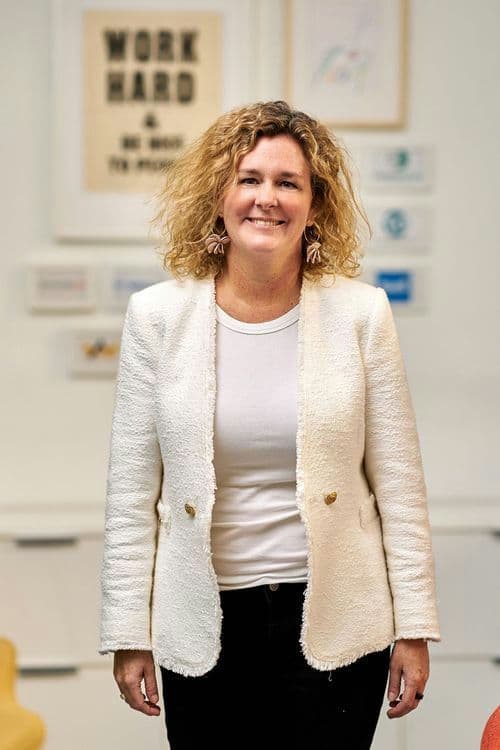 Laura González-Estéfani, Founder & CEO