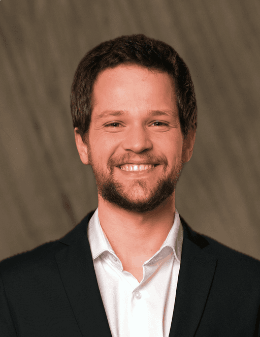Jorge Bianchin, Senior Investment Associate