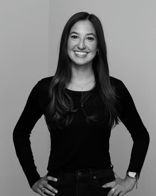 Tara Campbell, Investor