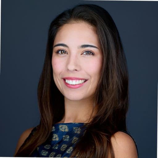 Camila Orozco Gil, Investor