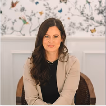 Mackenzie Regent, Partner