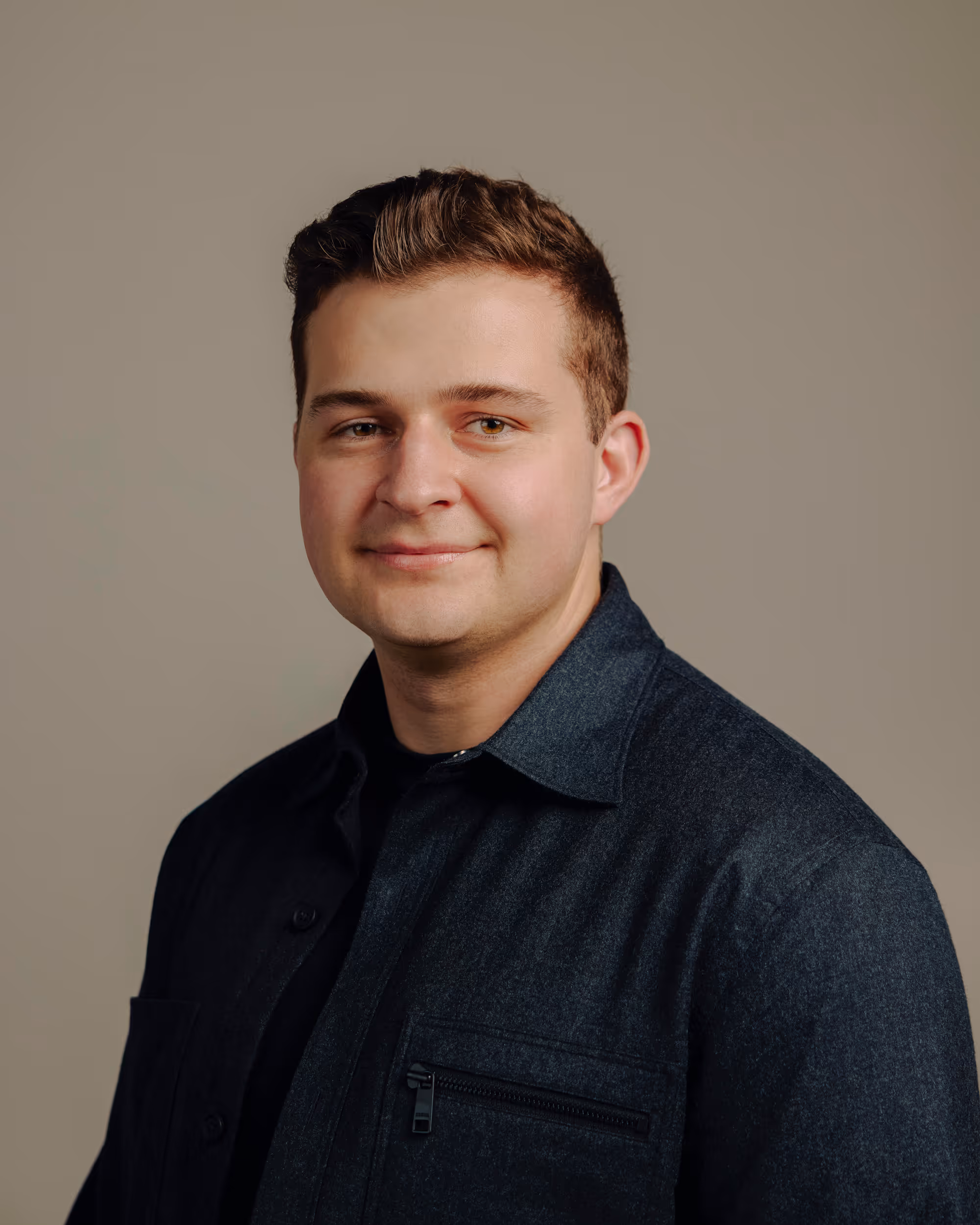 Damian Gardiner, Senior Associate