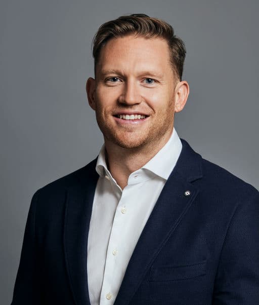 Dan Moor, Principal