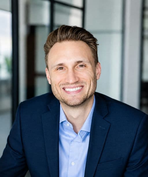 Austin Lignell, Associate