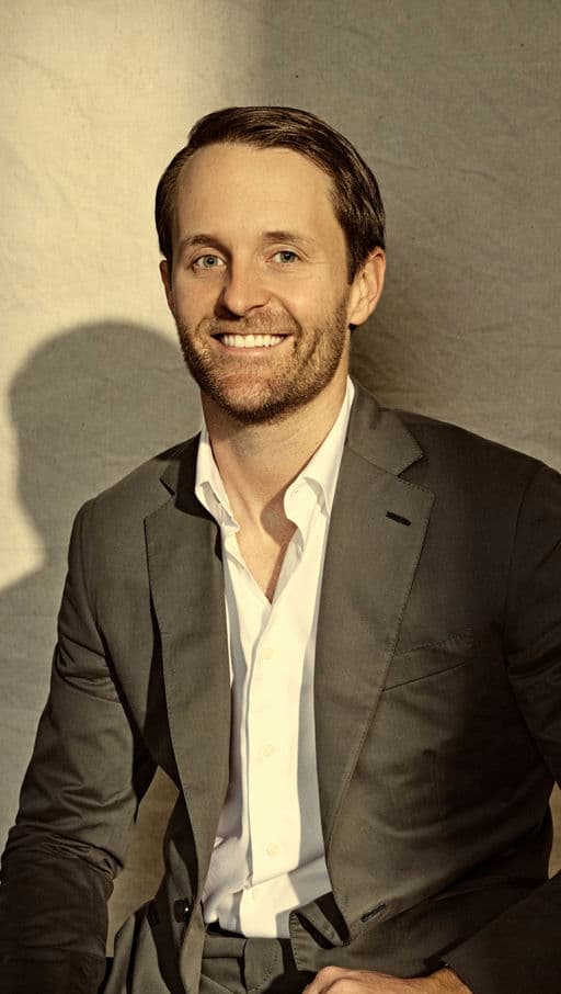 Logan Bartlett, Managing Director