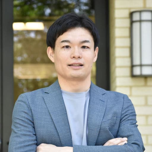 Hiro Sakai, Senior Associate / Manager