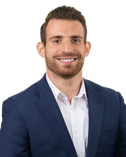 Harrison Dal Ponte, Investment Analyst