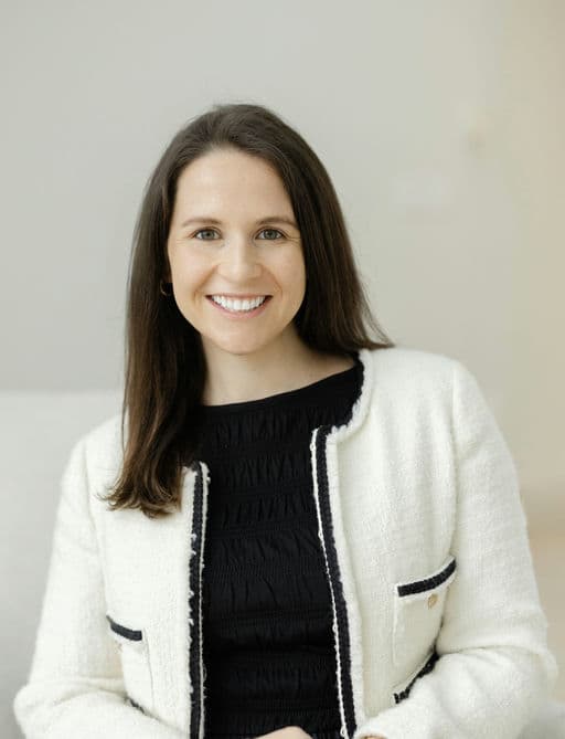 Carly Connell, Principal
