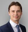 Saku Carter, Associate