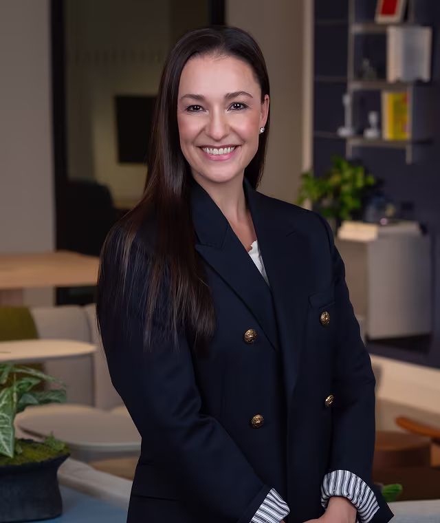 Aly Lovett, Partner
