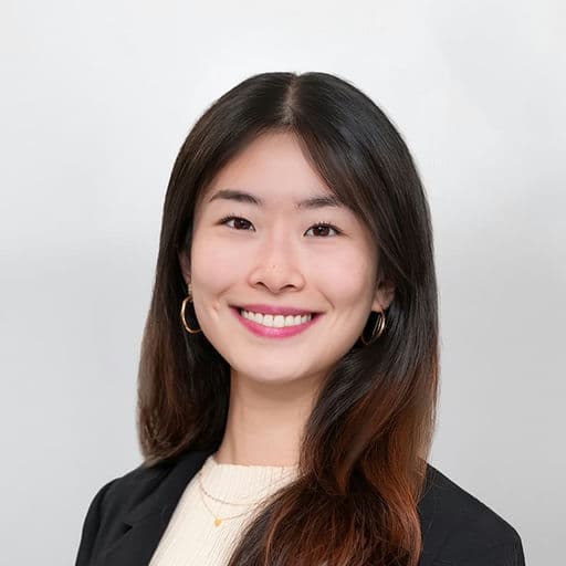 Athena Zhang, Associate