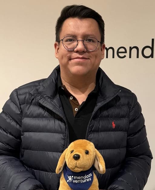 Ricardo Heredia, Associate