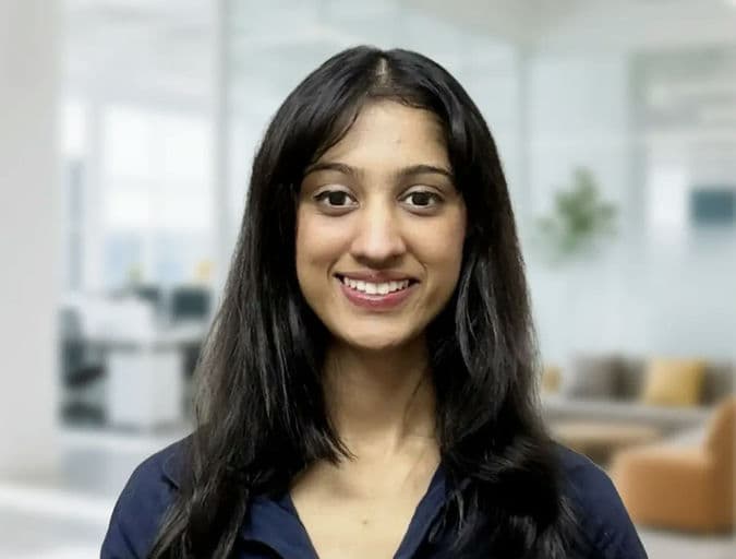 Rishita Agrawal, Senior Analyst