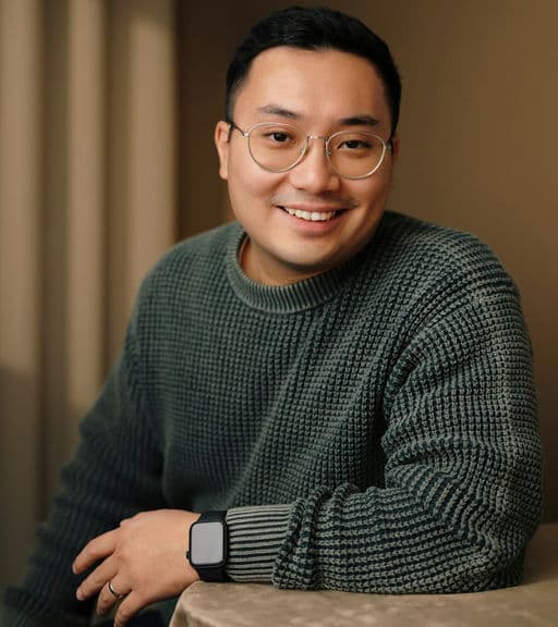 Daniil Chen, Principal