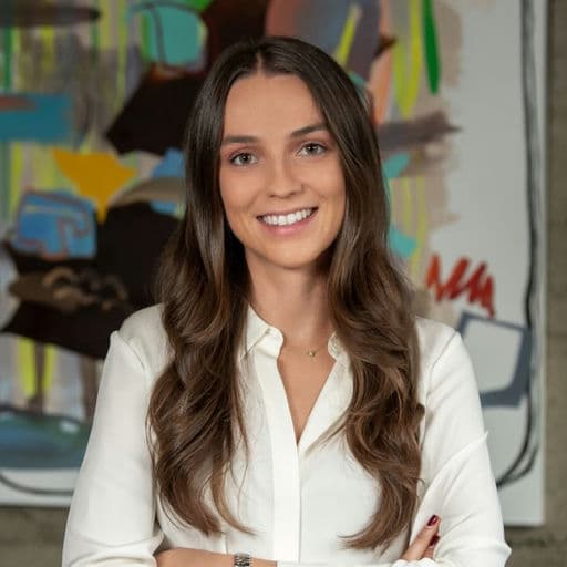 Caoimhe MacRunnels, Principal