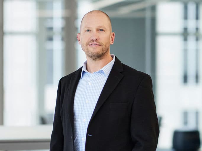 David W. Averett, Managing Director