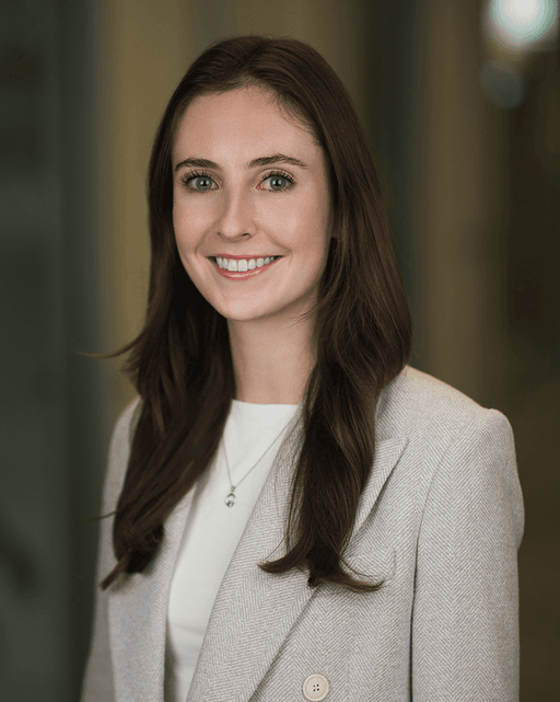 Eavan Murray, Analyst