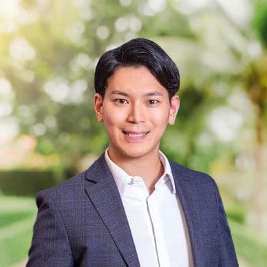 Luca Meguro, Senior Associate / Manager