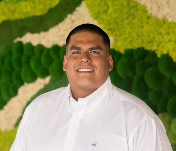 Daniel Paredes, Investor
