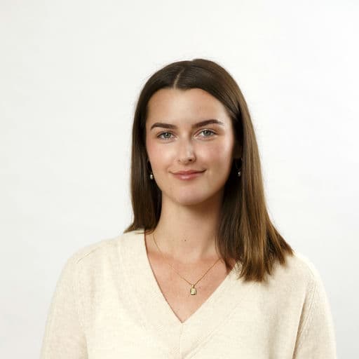 Anay Simunovic, Investor