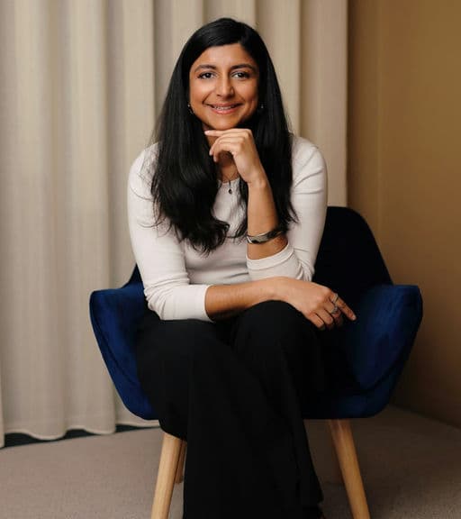 Avantika Gupta, Principal
