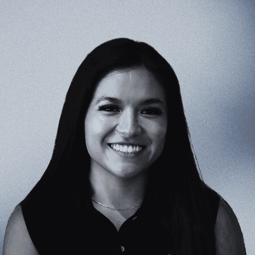 Elvia Perez, Associate
