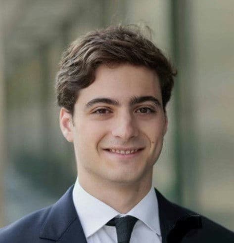 Joey Peracchia, Associate