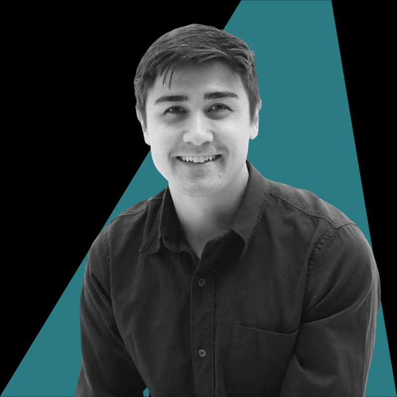 Rio Hodges, Associate